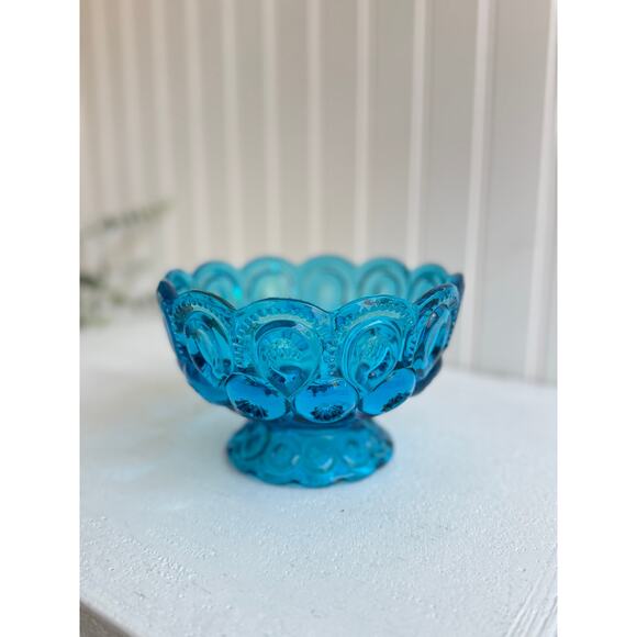 Vintage L.E. Smith Moon and Stars Pedestal Candy Dish | Colonial Blue Glass | 4" - Picture 2 of 9